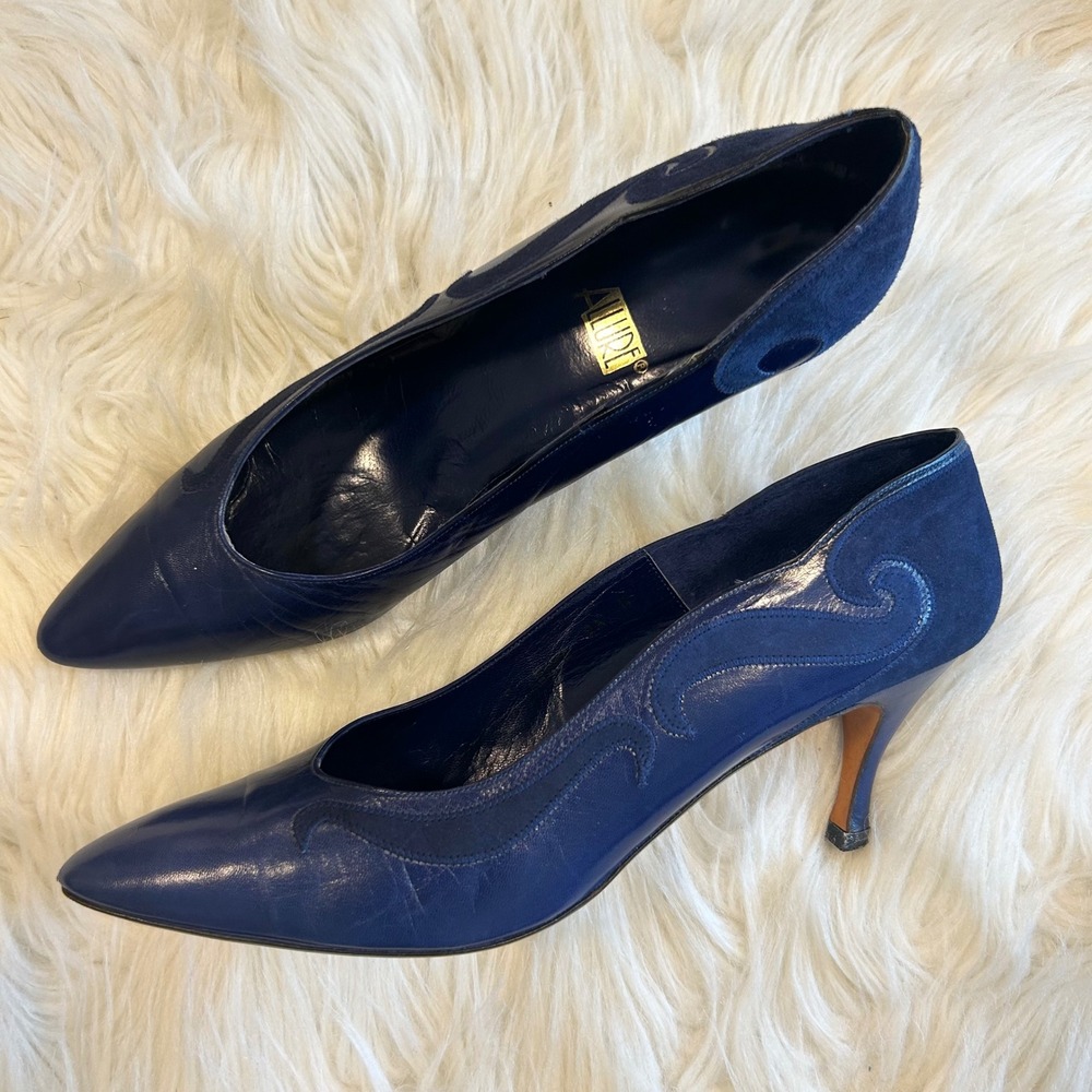 Allure Navy Blue Leather Suede Scroll Pointed Toe Pumps‎ Heels Made in Spain